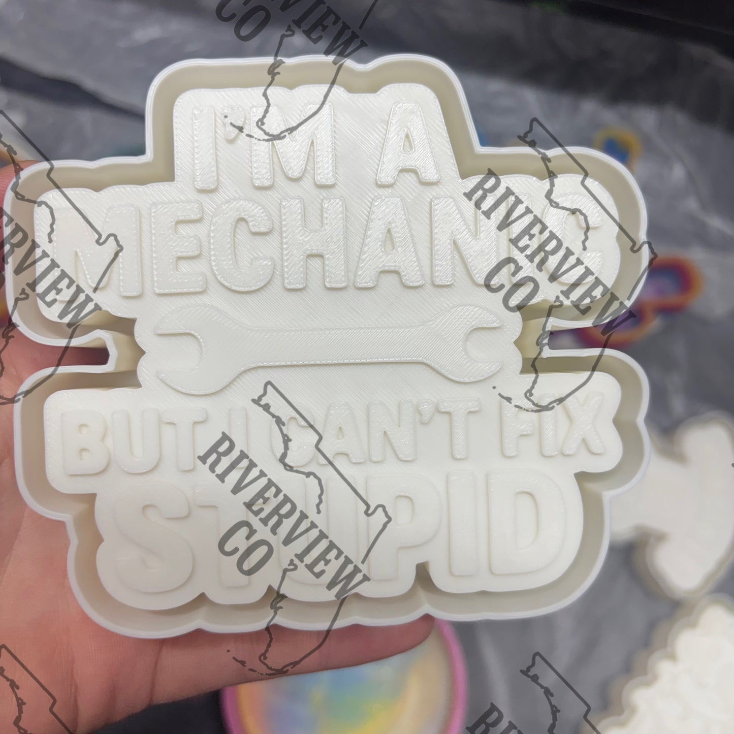 I’m a mechanic but I can’t fix stupid car freshie mold