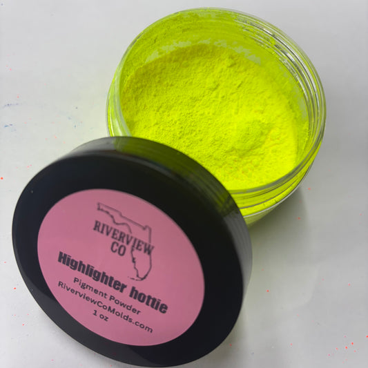 Highlighter hottie Pigment powder 1 oz