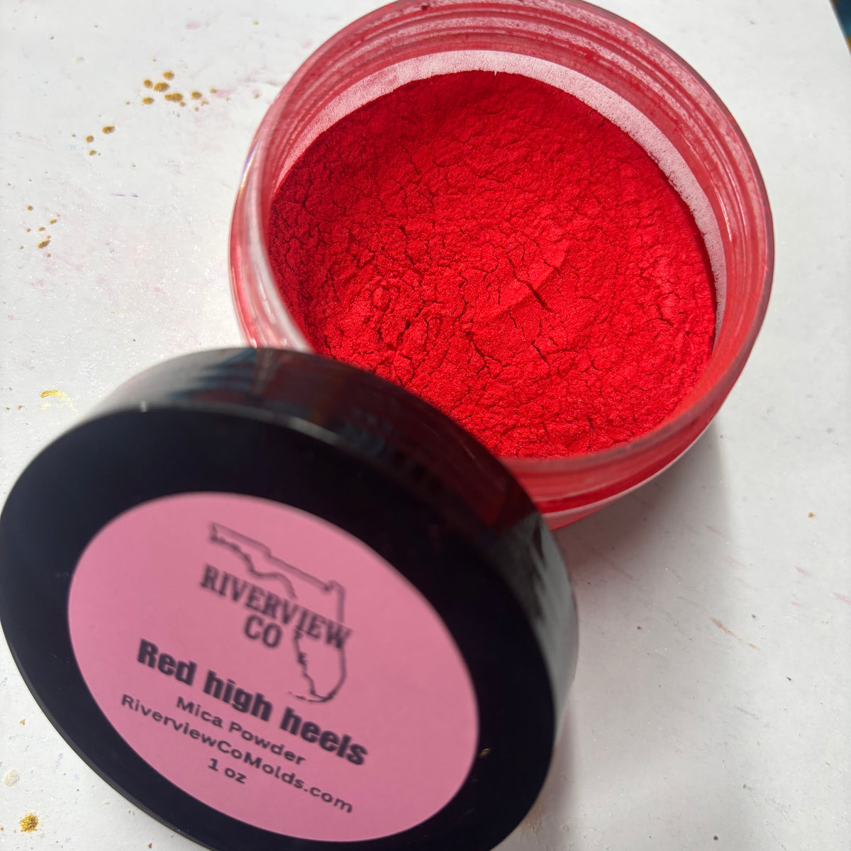 Red high heels Mica powder 1 oz