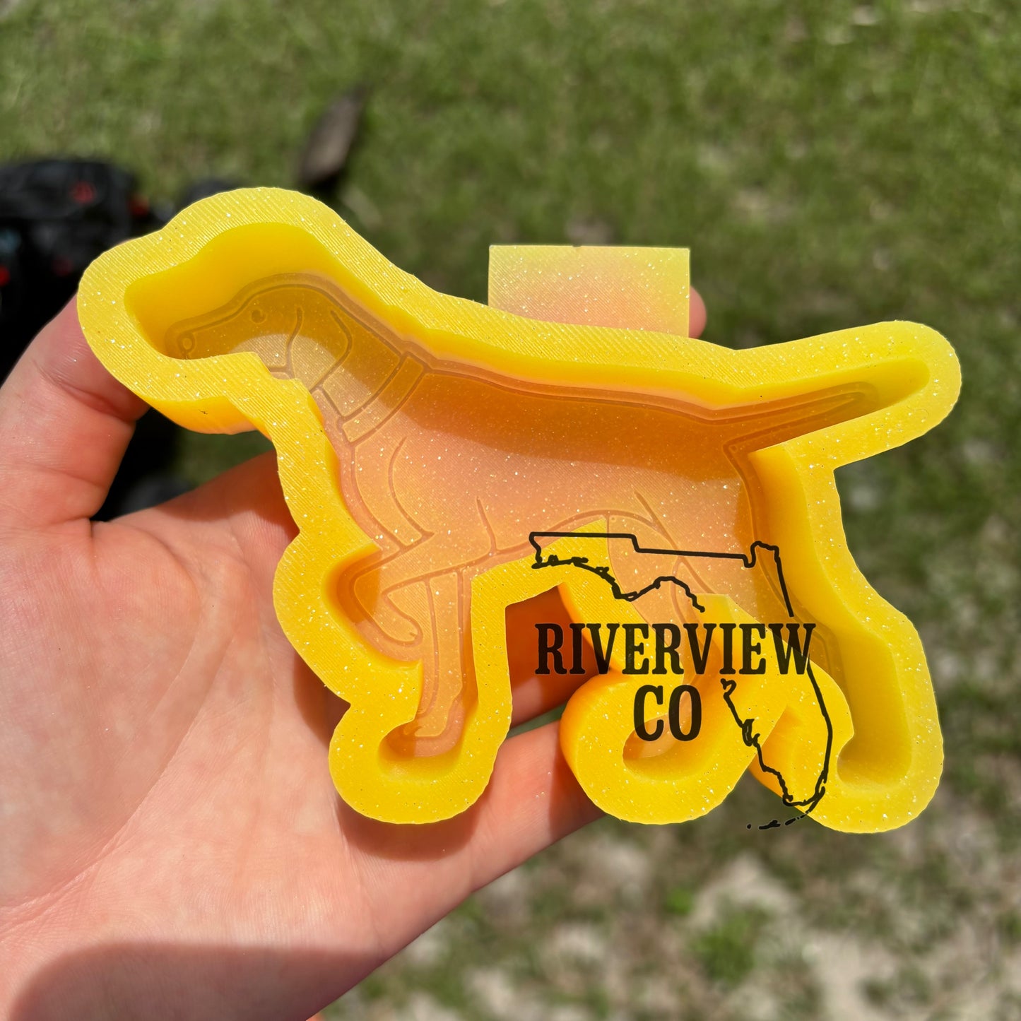 Pointing dog car freshie mold