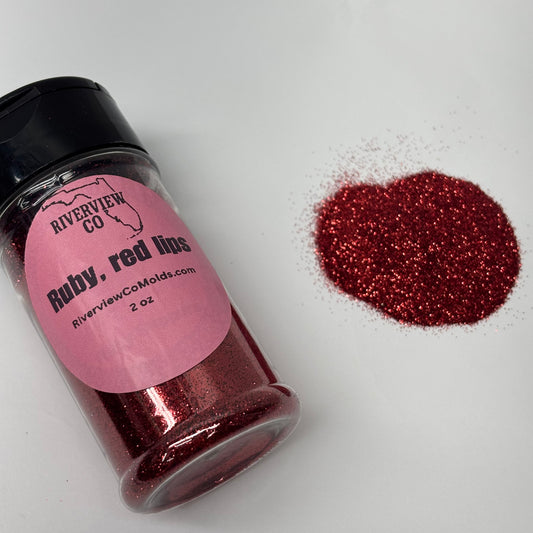 Ruby red lips fine glitter