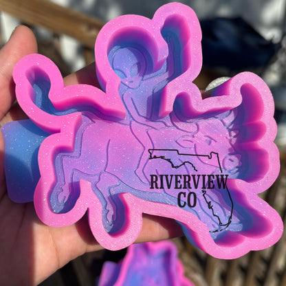 Alien bull rider car freshie mold